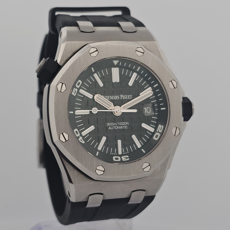 Audemars Piguet Royal Oak Offshore Diver 15710ST.OO.A002CA.01