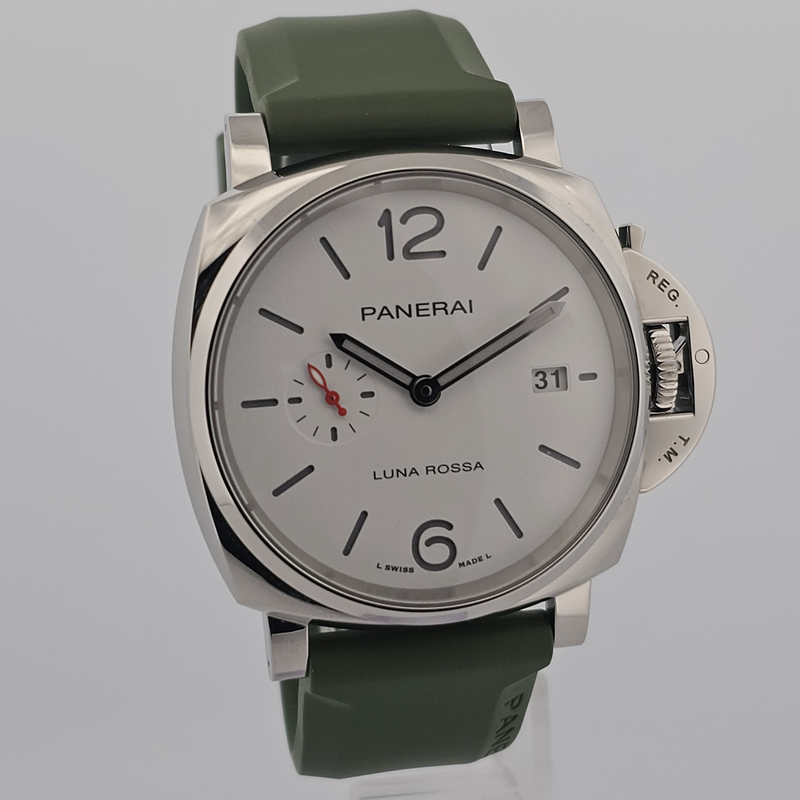 Panerai Luminor Luna Rossa PAM 01381