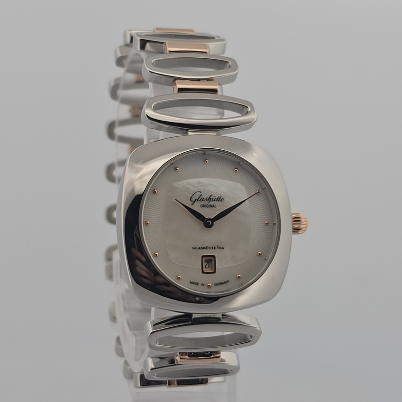 Glashütte Original Pavonina 1-03-01-15-02-04