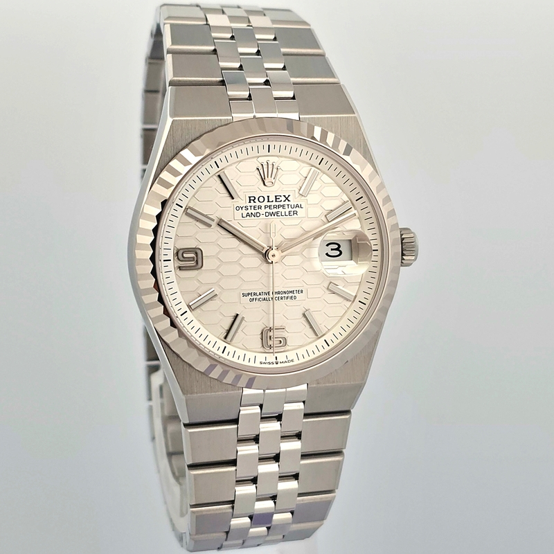 Rolex Land-Dweller 127234