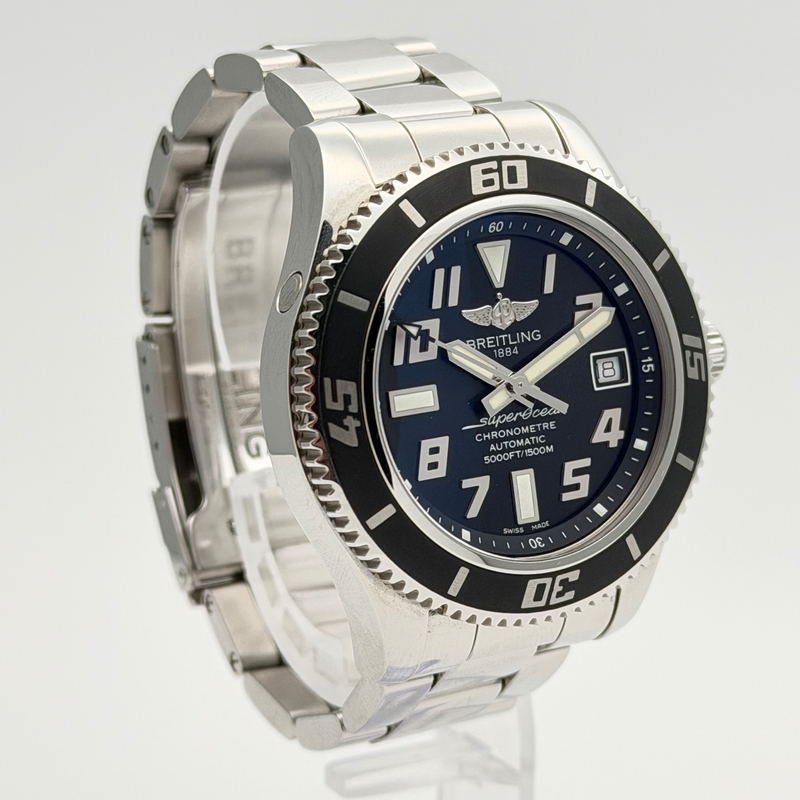 Breitling Superocean A1736402_BA28