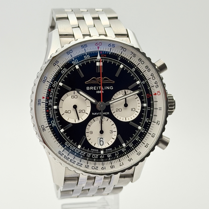 Breitling Navitimer 1 B01 Chronograph  AB0138211B1A1