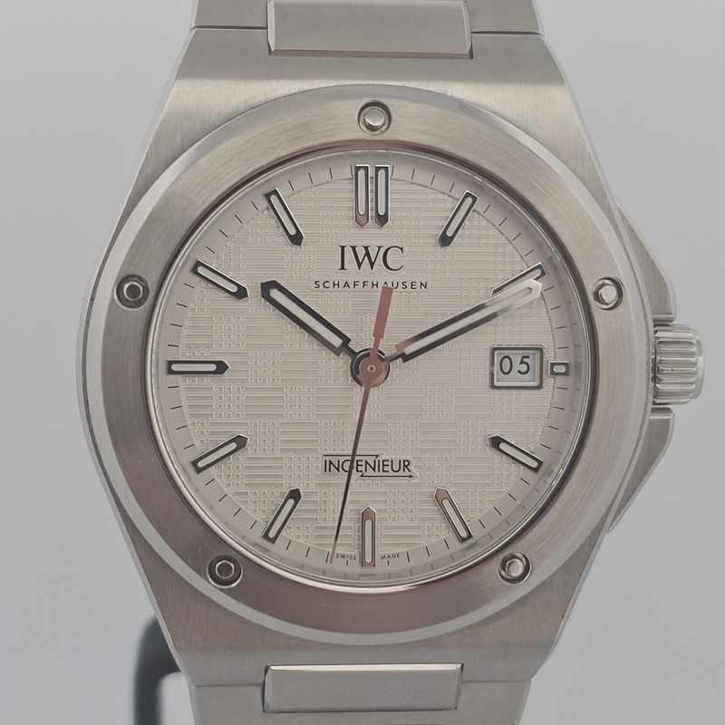 IWC Ingenieur 40 White Dial IW328902