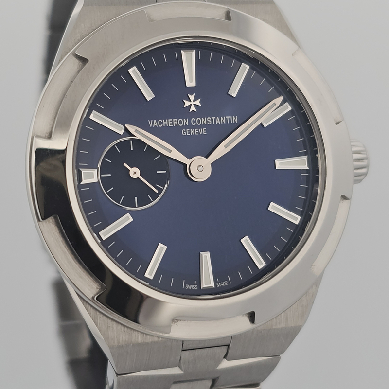 Vacheron Constantin Overseas Small Second Blue Dial 2300V／100A-B170