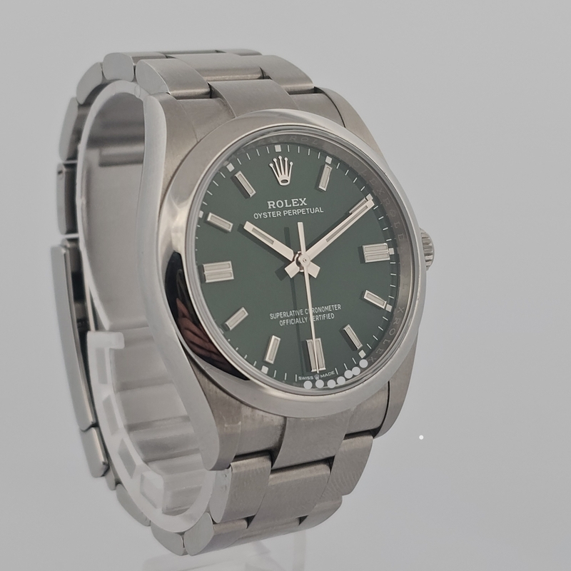 Rolex  Oyster Perpetual  Green Dial 126000 36mm