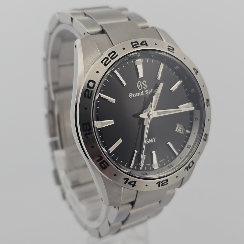 Grand Seiko Sport Collection SBGN027
