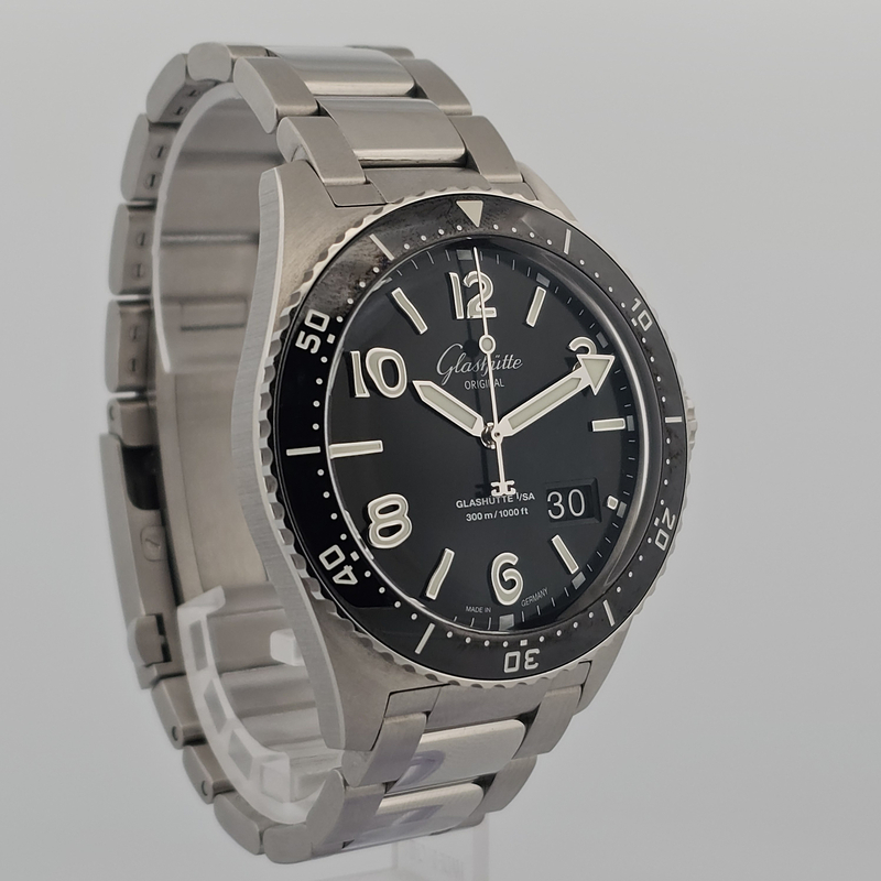 Glashütte Original SeaQ Panorama Date 1-36-13-01-80-70 