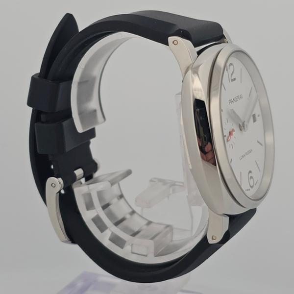 Panerai Luminor Luna Rossa PAM01381