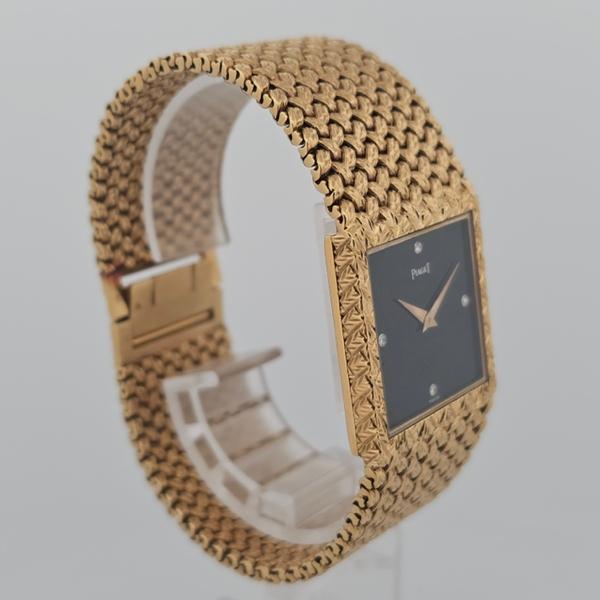 Piaget 934 D2 Vintage Yellow Gold Watch