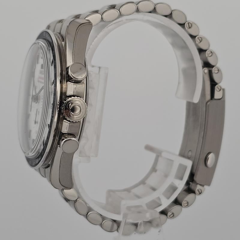 Omega Speedmaster Professional Moonwatch White Lacquered Dial 310.30.42.50.04.001