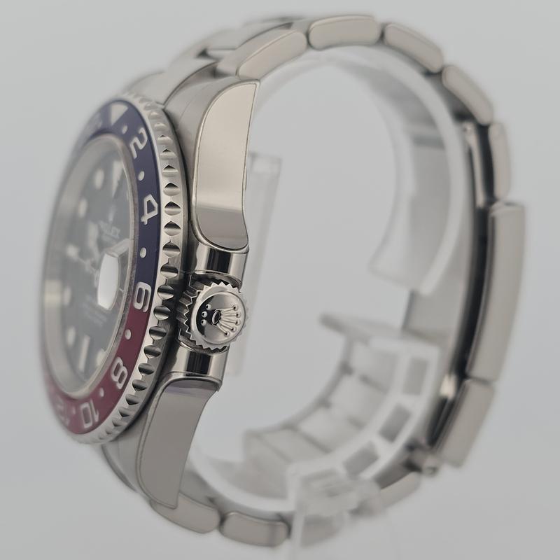 Rolex GMT Master II Pepsi 126710BLRO