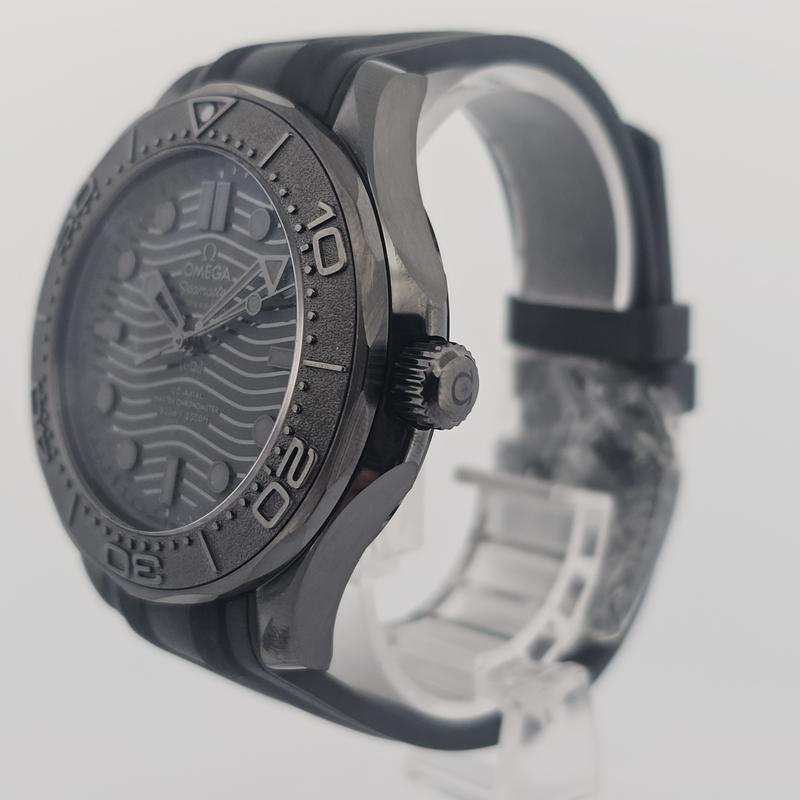 Omega Seamaster Diver 300M Black Black 210.92.44.20.01.003