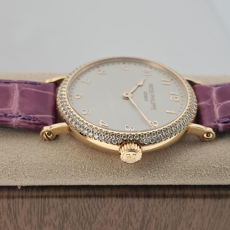 Patek Philippe Calatrava 7200_200R-001