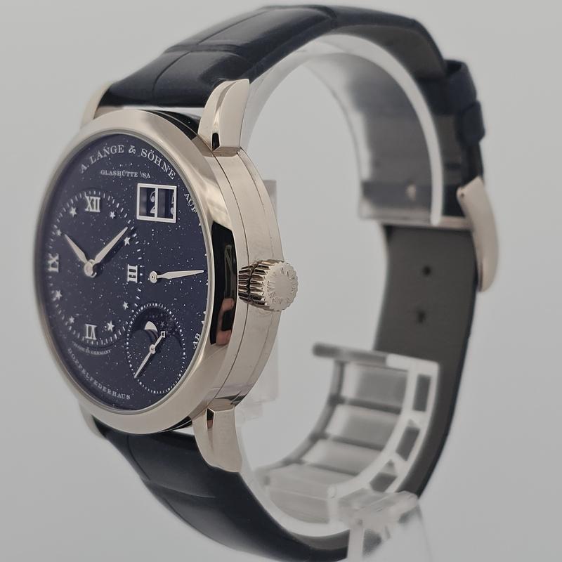 A. Lange & Söhne Little Lange 1 182.086