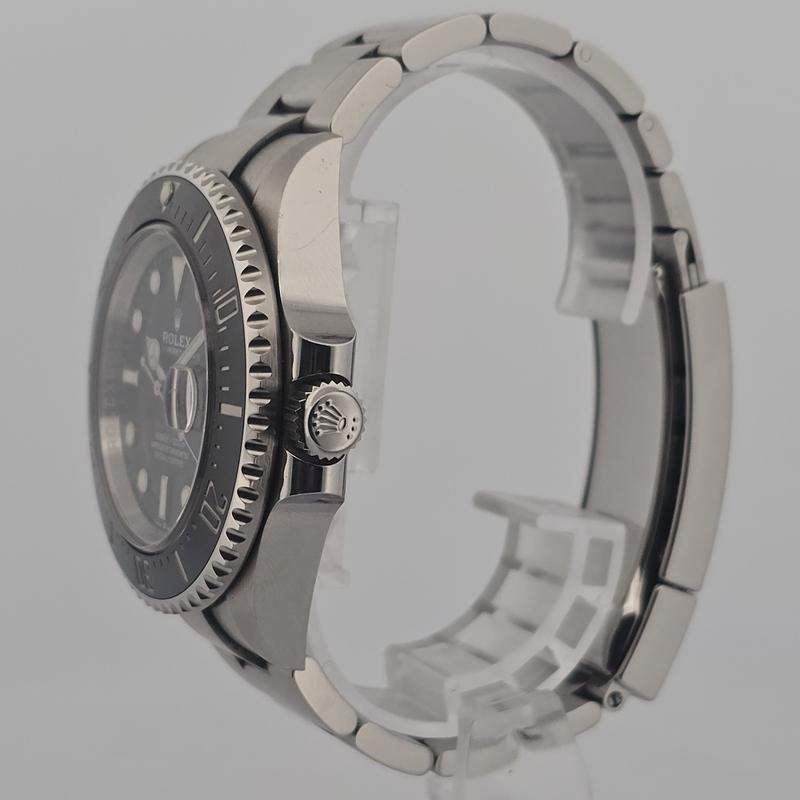 Rolex Sea-Dweller 126600