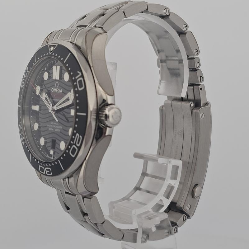 Omega Seamaster Diver 300 M 210.30.42.20.01.001