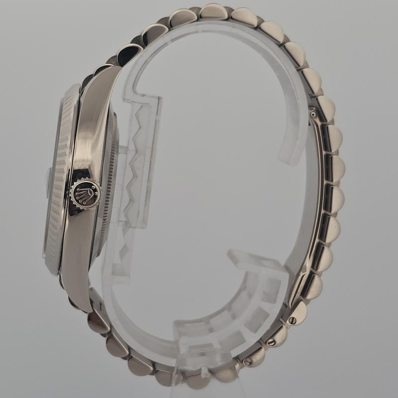 Rolex Day-Date 228239BLRP