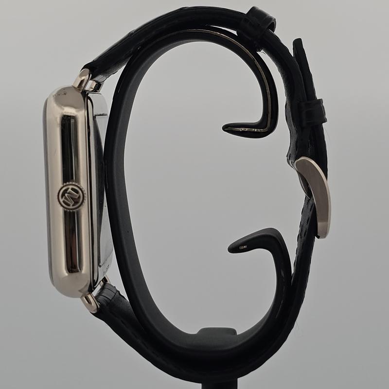 H.Moser & Cie. Swiss Alp Watch Zzzz 5324-0207