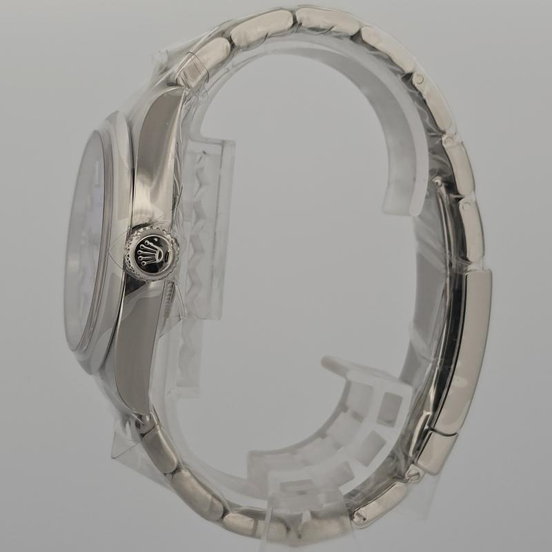 Rolex Oyster Perpetual 134300