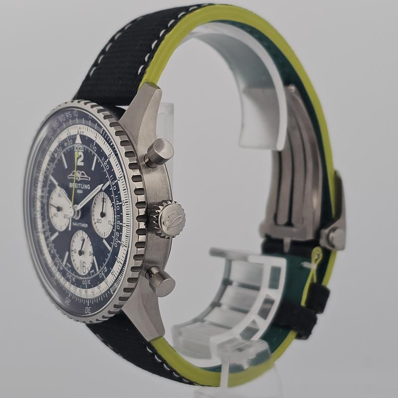 Breritling Navitimer 1 B01 Chronograph EB0138