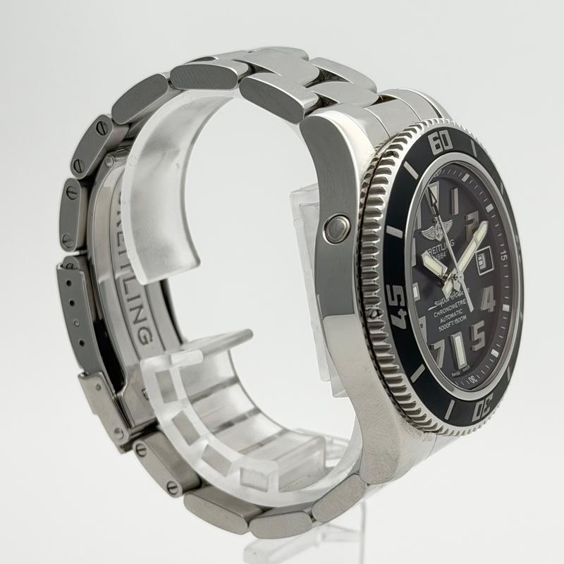 Breitling Superocean A1736402_BA28