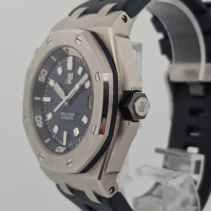 Audemars Piguet 愛彼 - 15720ST.OO.A027CA.01