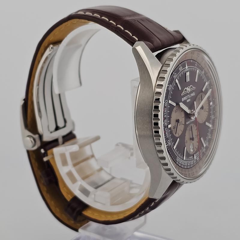 Breiting Navitimer B01 Chronograph 43mm Singapore Flagship Edition AB01382C1Q1P1