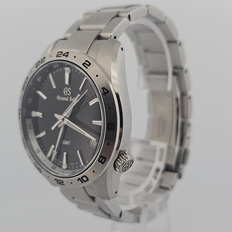 Grand Seiko Sport Collection SBGN027