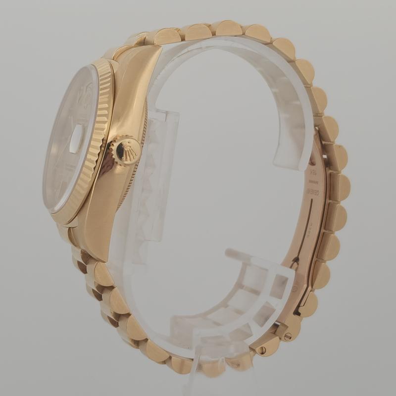 Rolex Day-Date M18038 ( 候補保養卡)