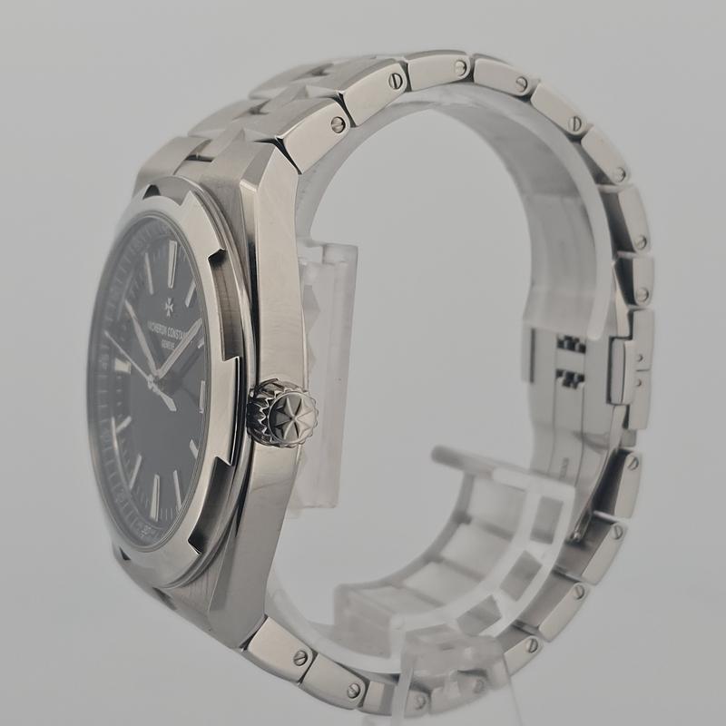 Vacheron Constantin Overseas 4520V_210A-B128
