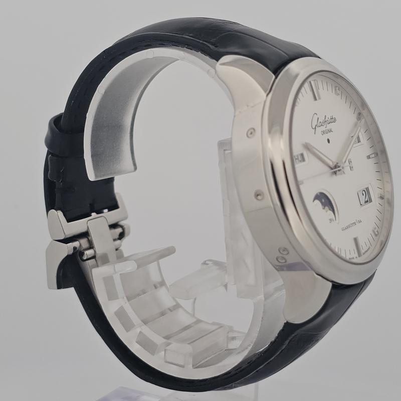 Glashütte Original Senator Perpetual Calendar  100-02-13-02-04